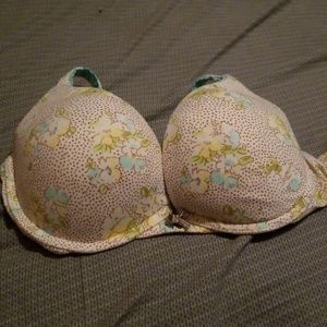 Victoria secret push up bra 36c